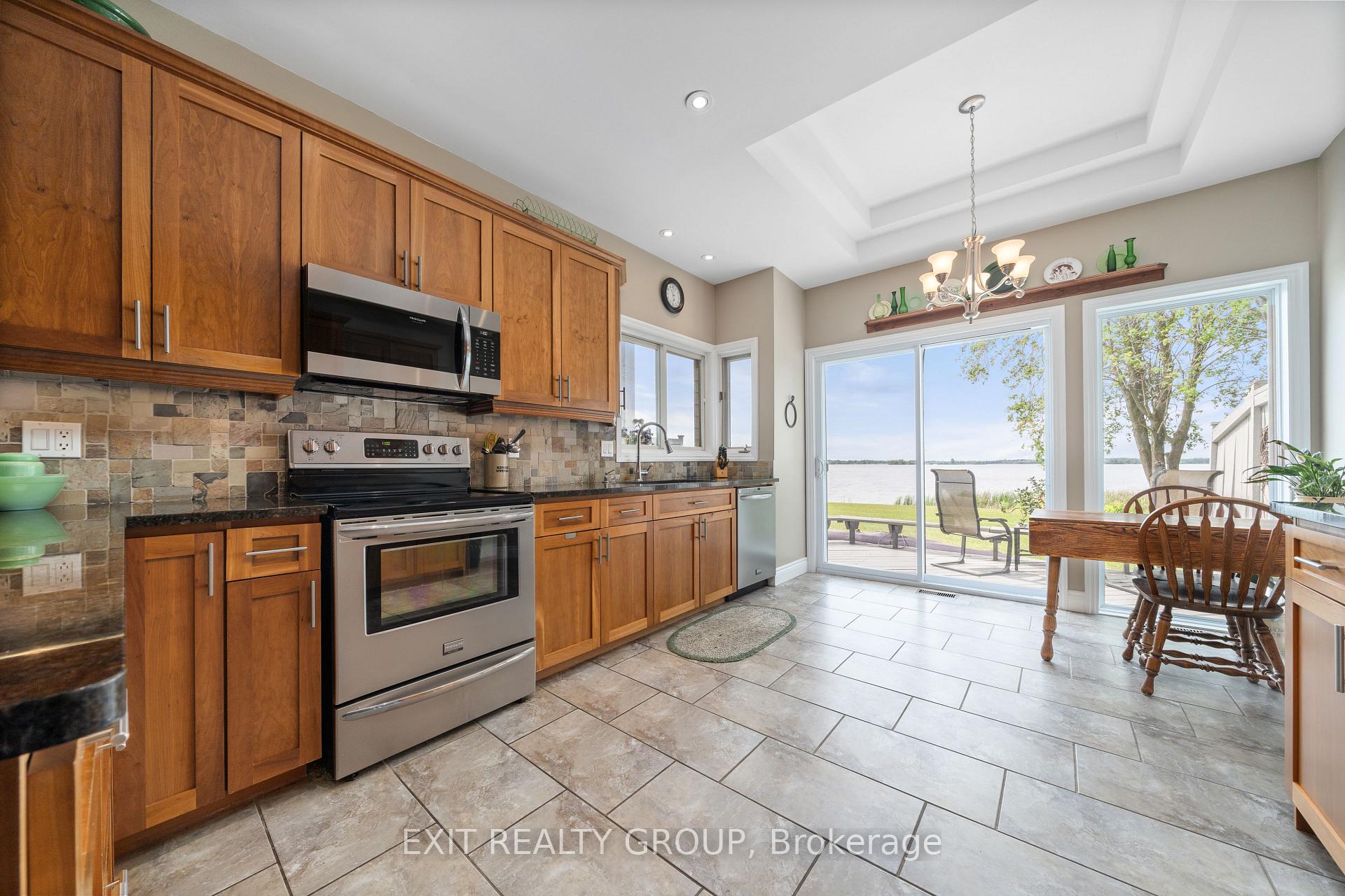 Photo 16 of Unit 13, 31 Keegan Parkway, Belleville, Belleville Ward — HOMEH