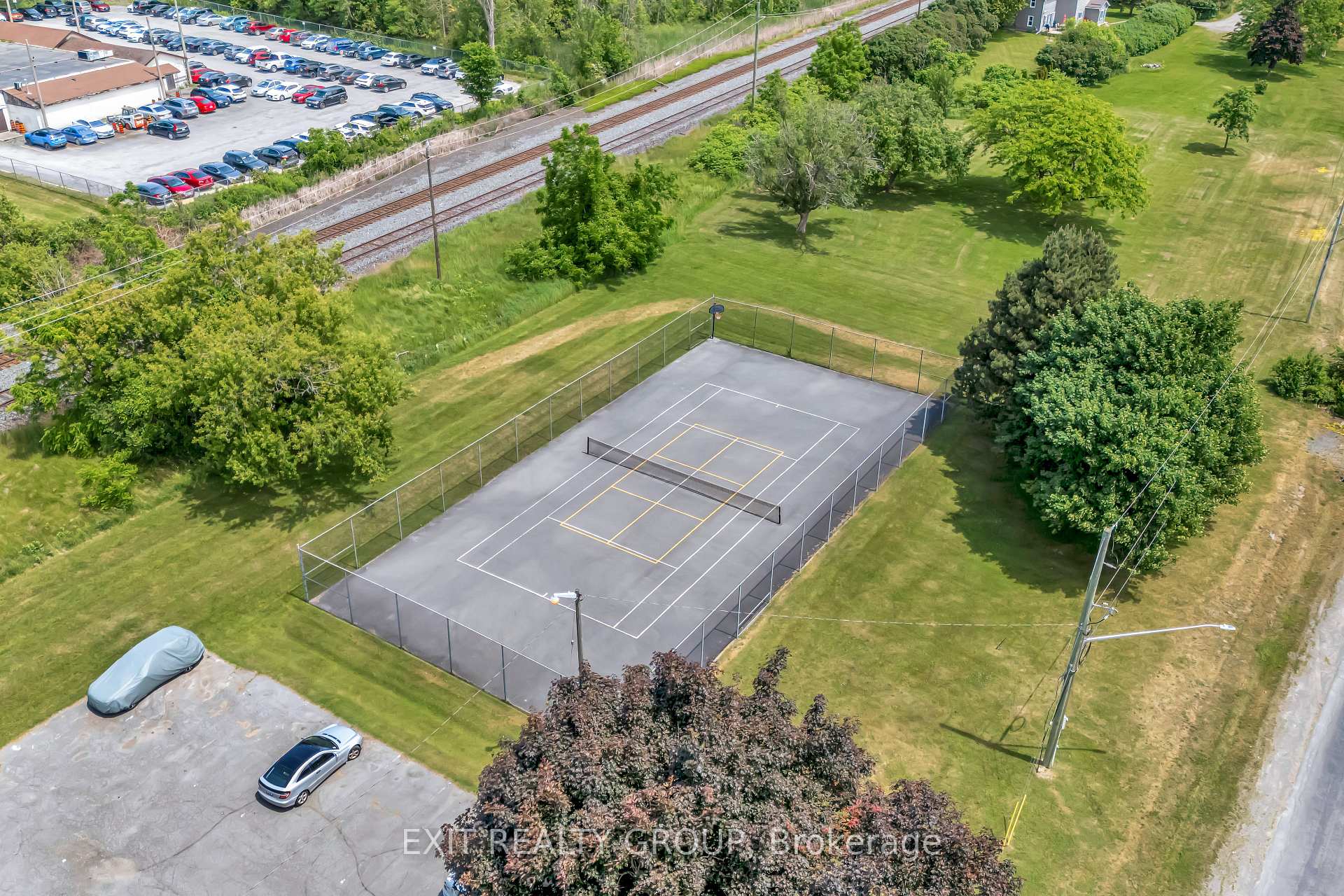 Photo 43 of Unit 13, 31 Keegan Parkway, Belleville, Belleville Ward — HOMEH