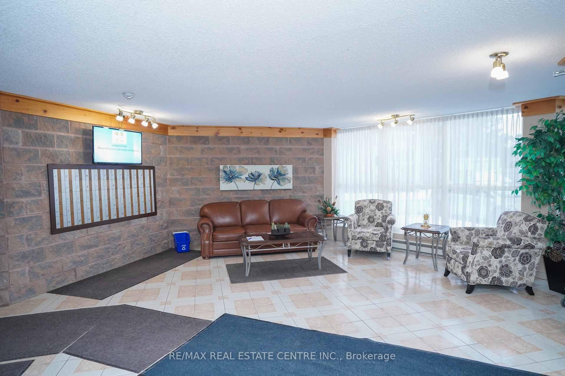 Photo 4 of Unit 204, 24 Marilyn Drive, Guelph, Riverside Park — HOMEH