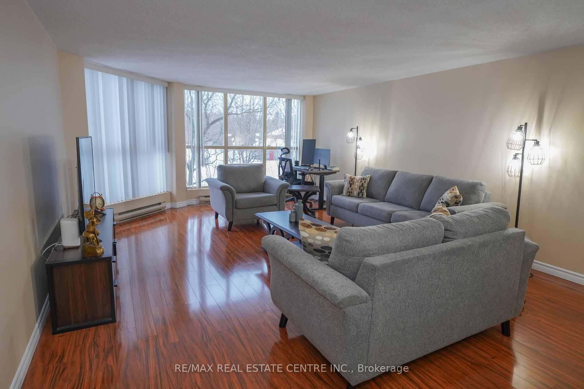 Photo 7 of Unit 204, 24 Marilyn Drive, Guelph, Riverside Park — HOMEH