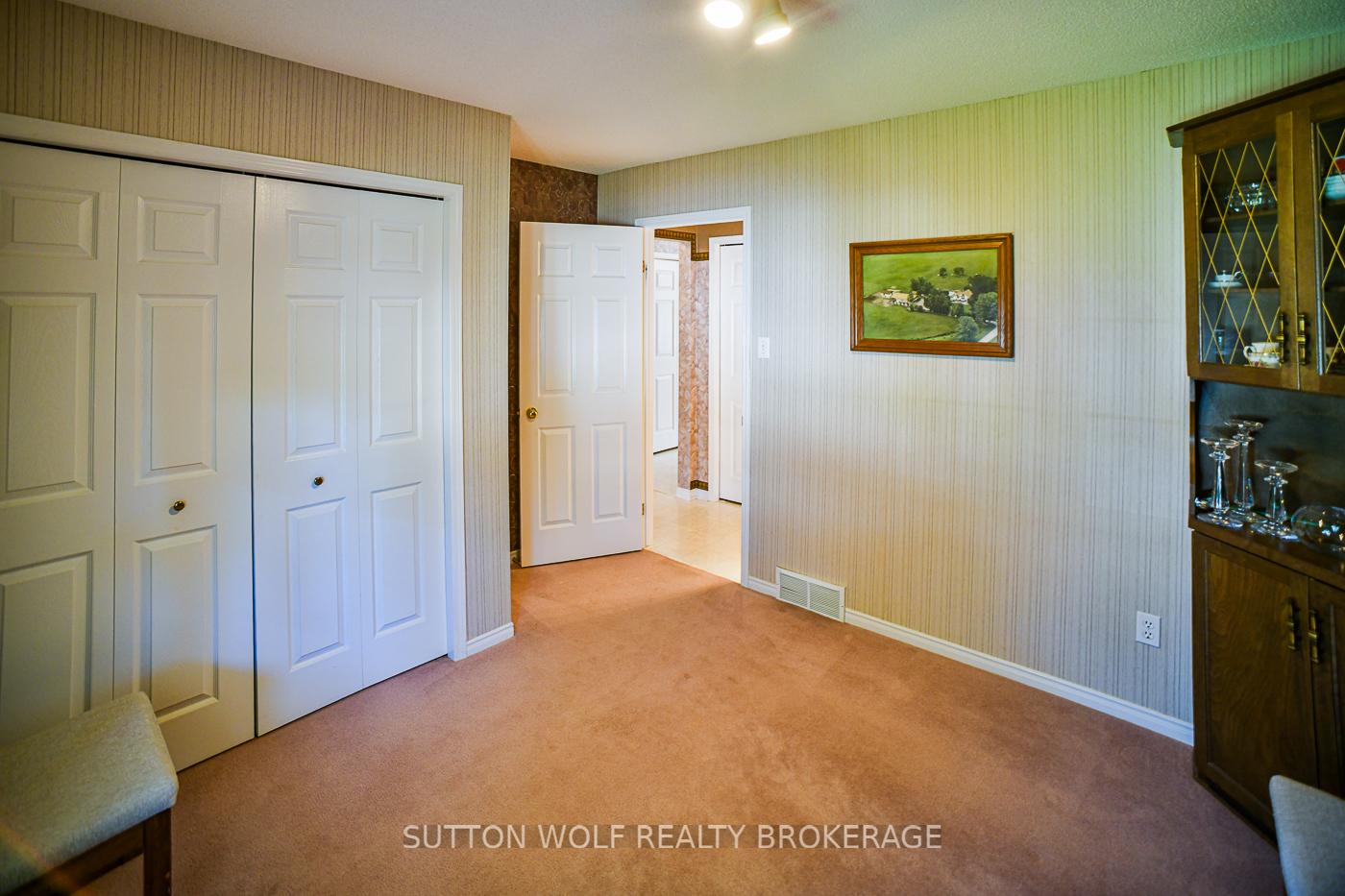 Photo 18 of Unit 8, 375 Scott Street, Strathroy-Caradoc, SE — HOMEH
