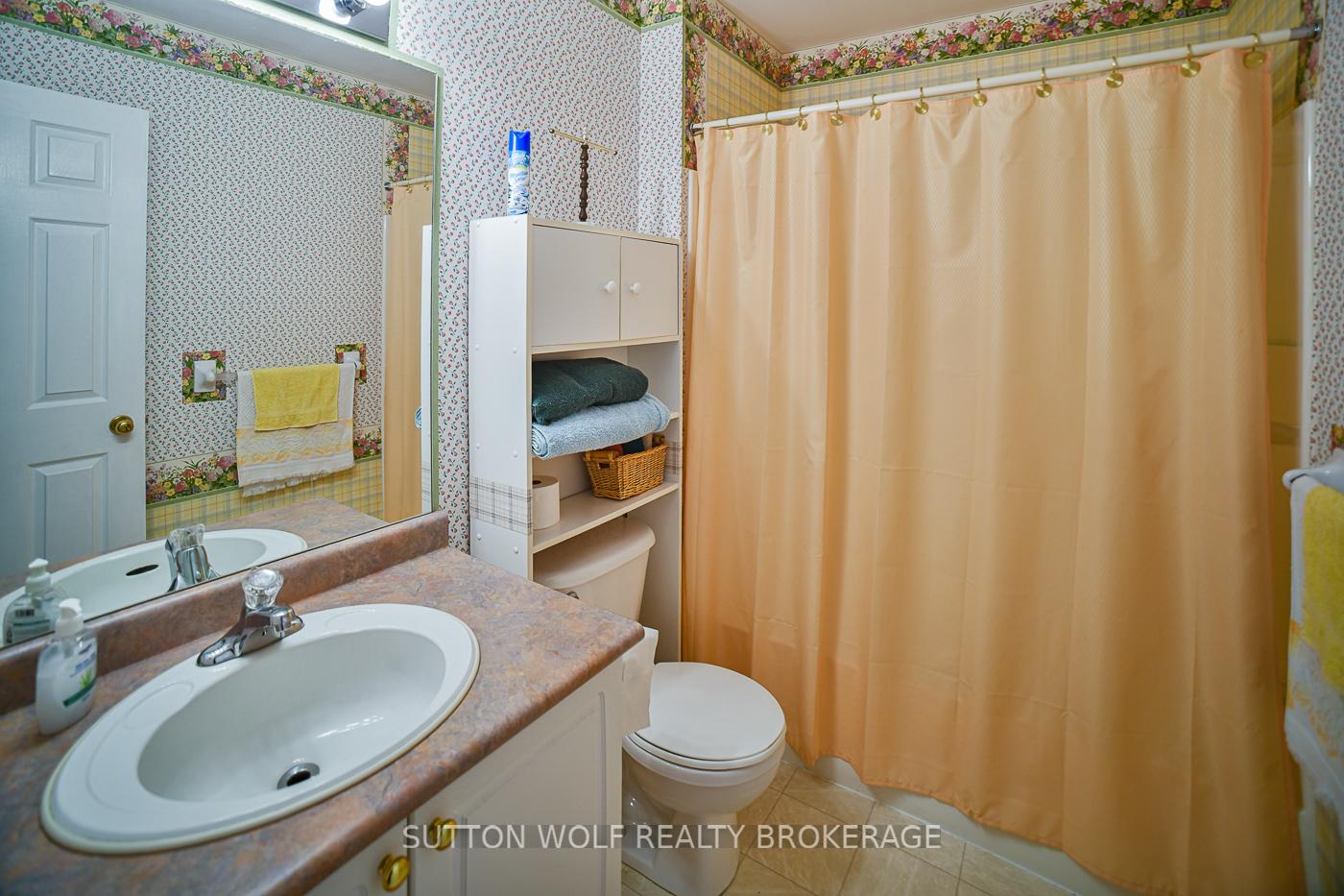 Photo 19 of Unit 8, 375 Scott Street, Strathroy-Caradoc, SE — HOMEH