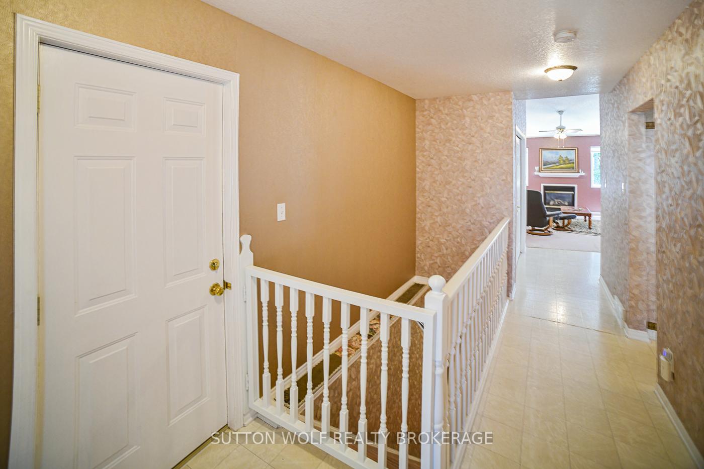 Photo 20 of Unit 8, 375 Scott Street, Strathroy-Caradoc, SE — HOMEH