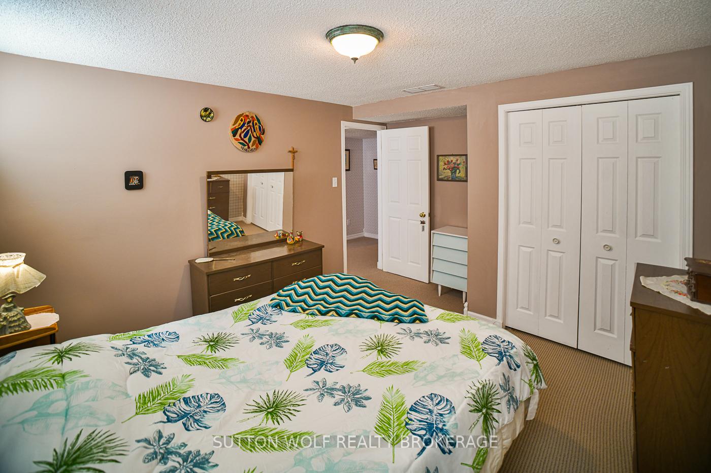 Photo 23 of Unit 8, 375 Scott Street, Strathroy-Caradoc, SE — HOMEH