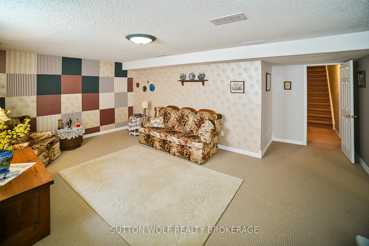Photo 25 of Unit 8, 375 Scott Street, Strathroy-Caradoc, SE — HOMEH