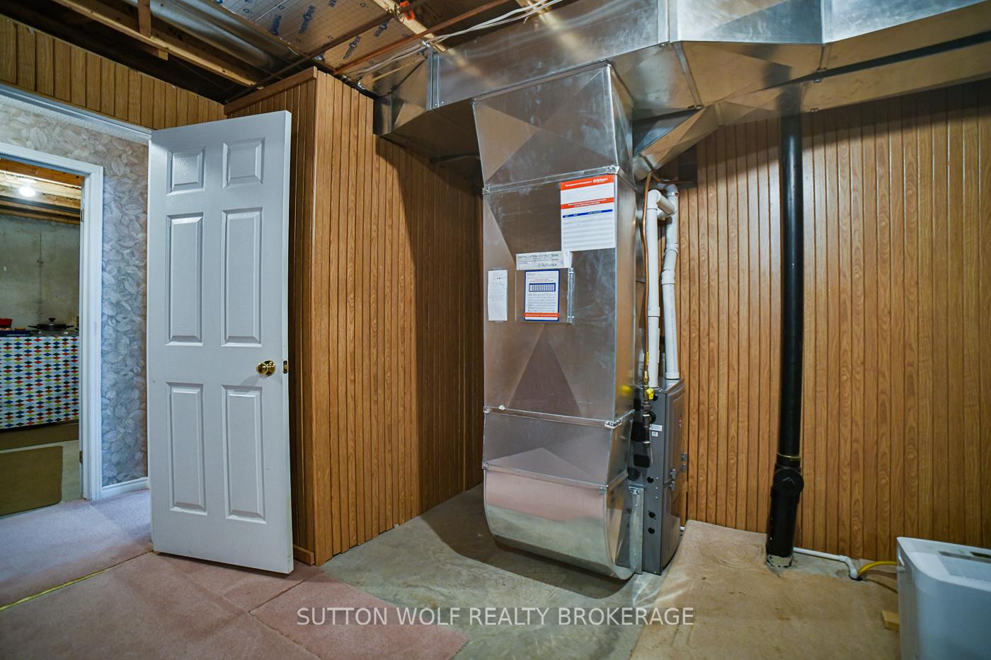 Photo 27 of Unit 8, 375 Scott Street, Strathroy-Caradoc, SE — HOMEH