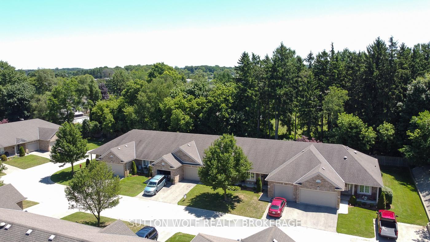 Photo 29 of Unit 8, 375 Scott Street, Strathroy-Caradoc, SE — HOMEH
