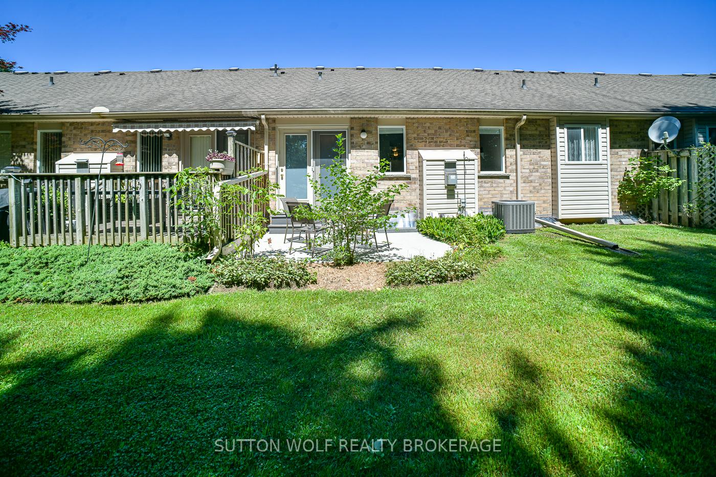 Photo 37 of Unit 8, 375 Scott Street, Strathroy-Caradoc, SE — HOMEH