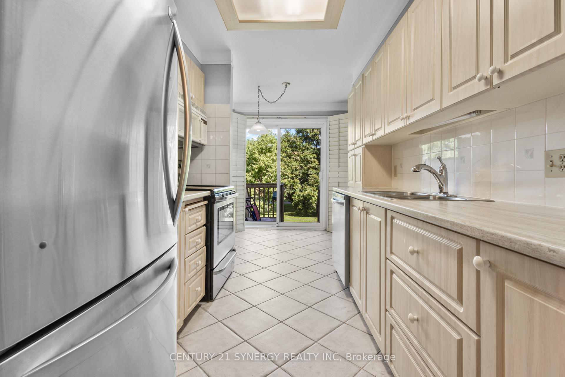 Photo 10 of 62 Stonebriar Drive, Ottawa, Centrepointe — HOMEH