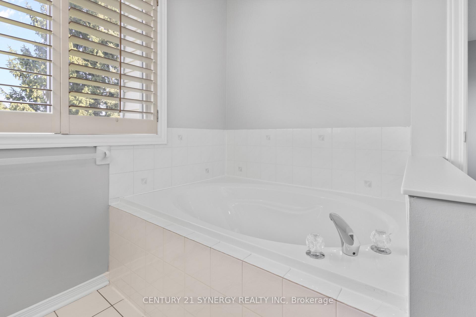 Photo 27 of 62 Stonebriar Drive, Ottawa, Centrepointe — HOMEH