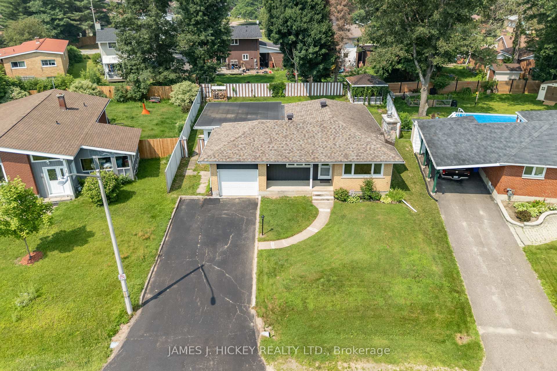 Photo 32 of 20 Claremount Road, Deep River — HOMEH