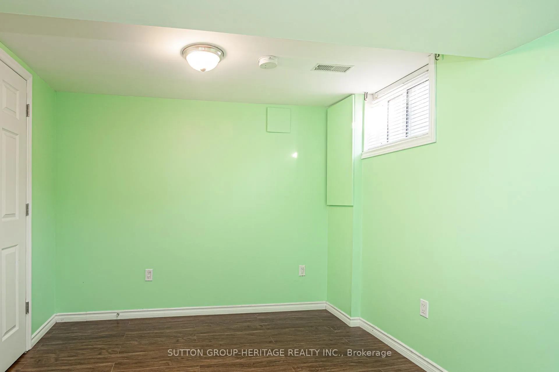 Photo 12 of Unit Bsmt, 185 Rossland Road E, Oshawa, O'Neill — HOMEH