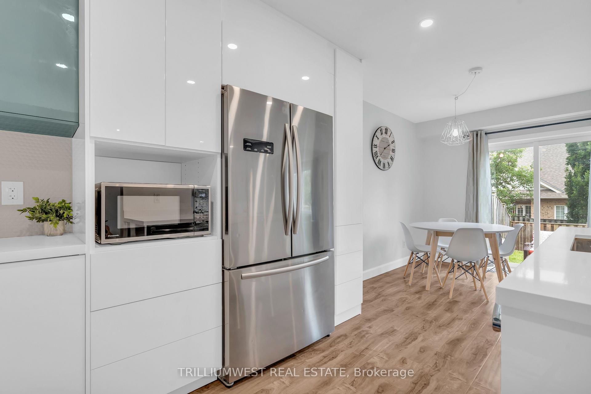 Photo 9 of Unit 24, 30 Bryan Court, Kitchener — HOMEH