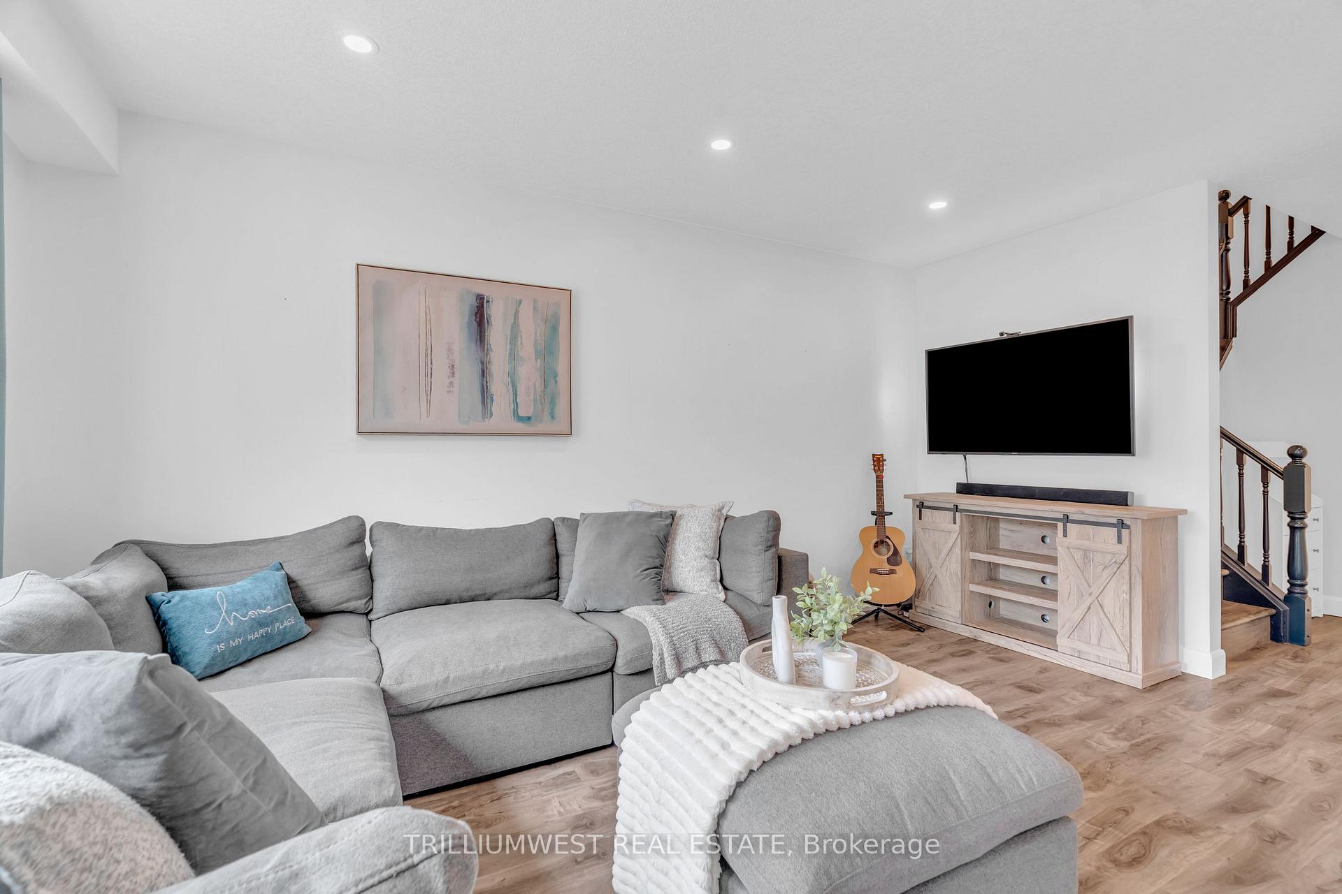 Photo 13 of Unit 24, 30 Bryan Court, Kitchener — HOMEH