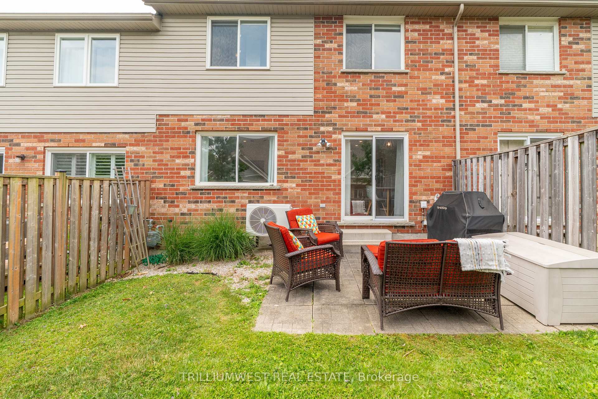 Photo 33 of Unit 24, 30 Bryan Court, Kitchener — HOMEH