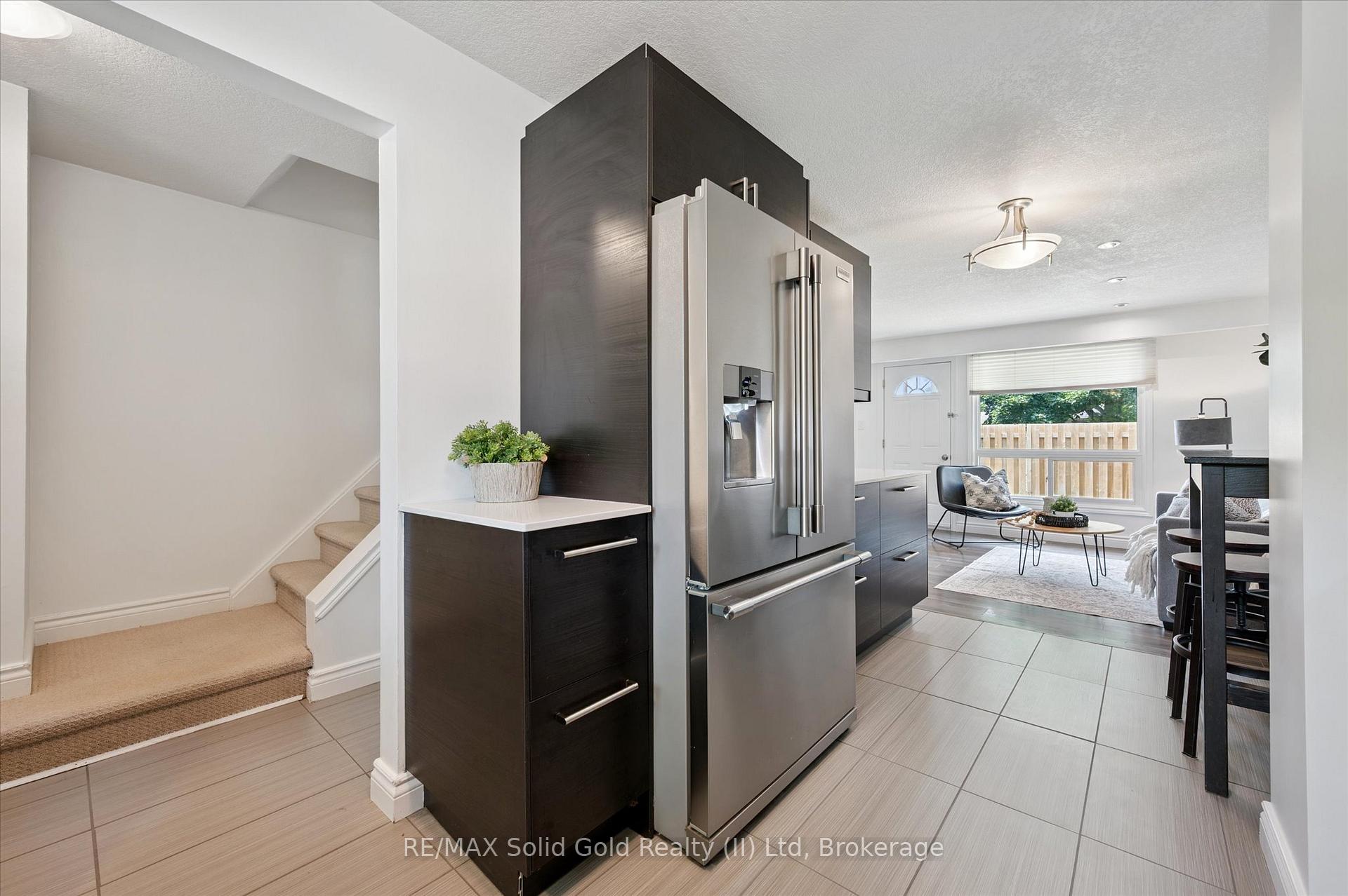 Photo 9 of Unit 41, 165 Green Valley Drive, Kitchener — HOMEH