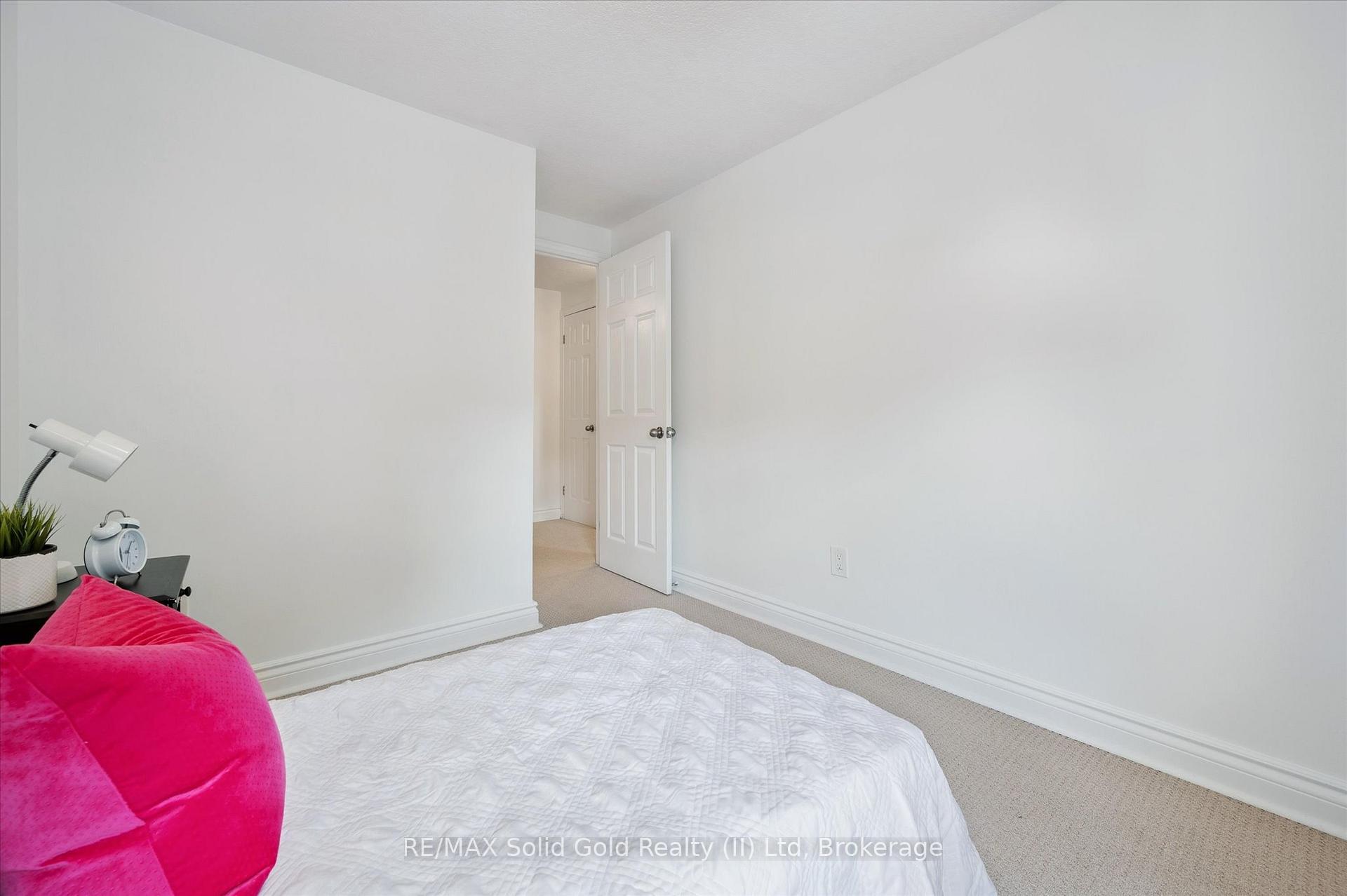 Photo 13 of Unit 41, 165 Green Valley Drive, Kitchener — HOMEH