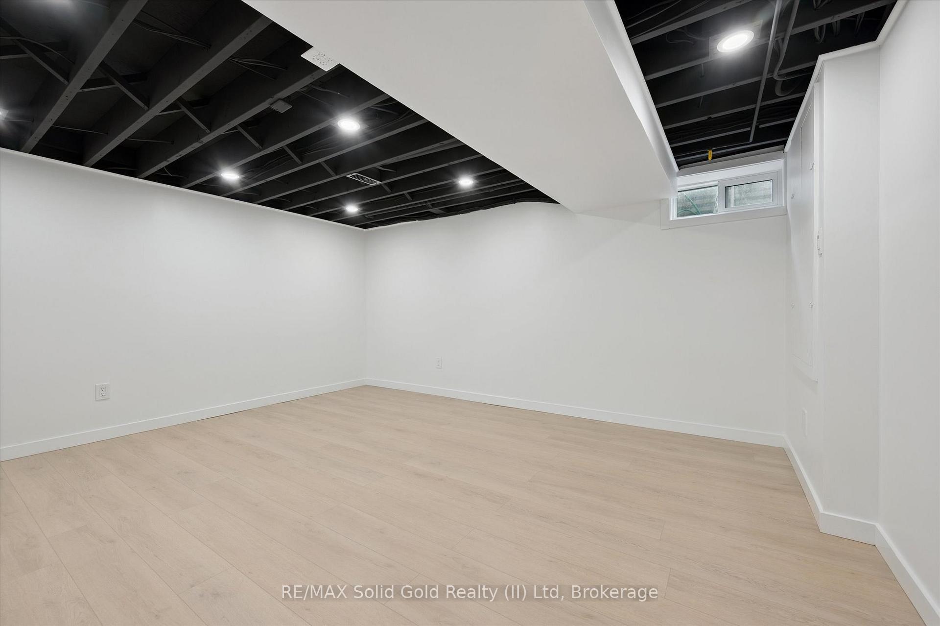 Photo 19 of Unit 41, 165 Green Valley Drive, Kitchener — HOMEH