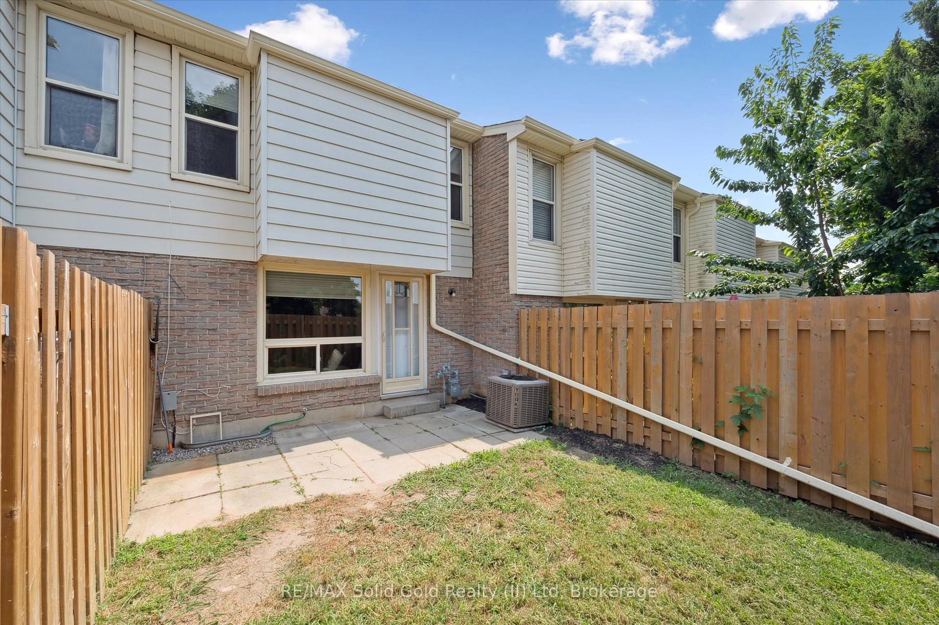 Photo 22 of Unit 41, 165 Green Valley Drive, Kitchener — HOMEH