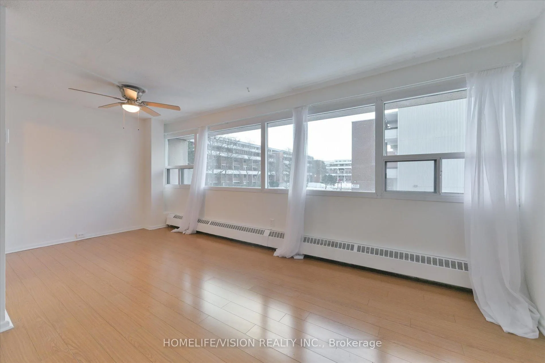 Photo 10 of Unit 202, 100 Leeward Glenway, Toronto, Flemingdon Park — HOMEH
