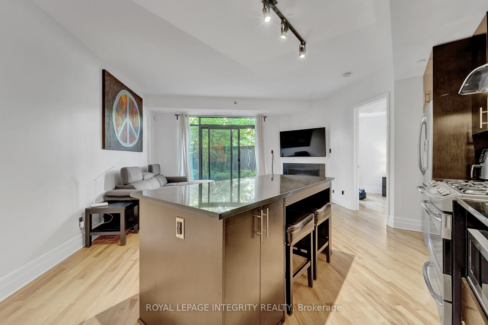 Photo 8 of Unit 114, 808 Bronson Avenue, Ottawa, Dows Lake — HOMEH