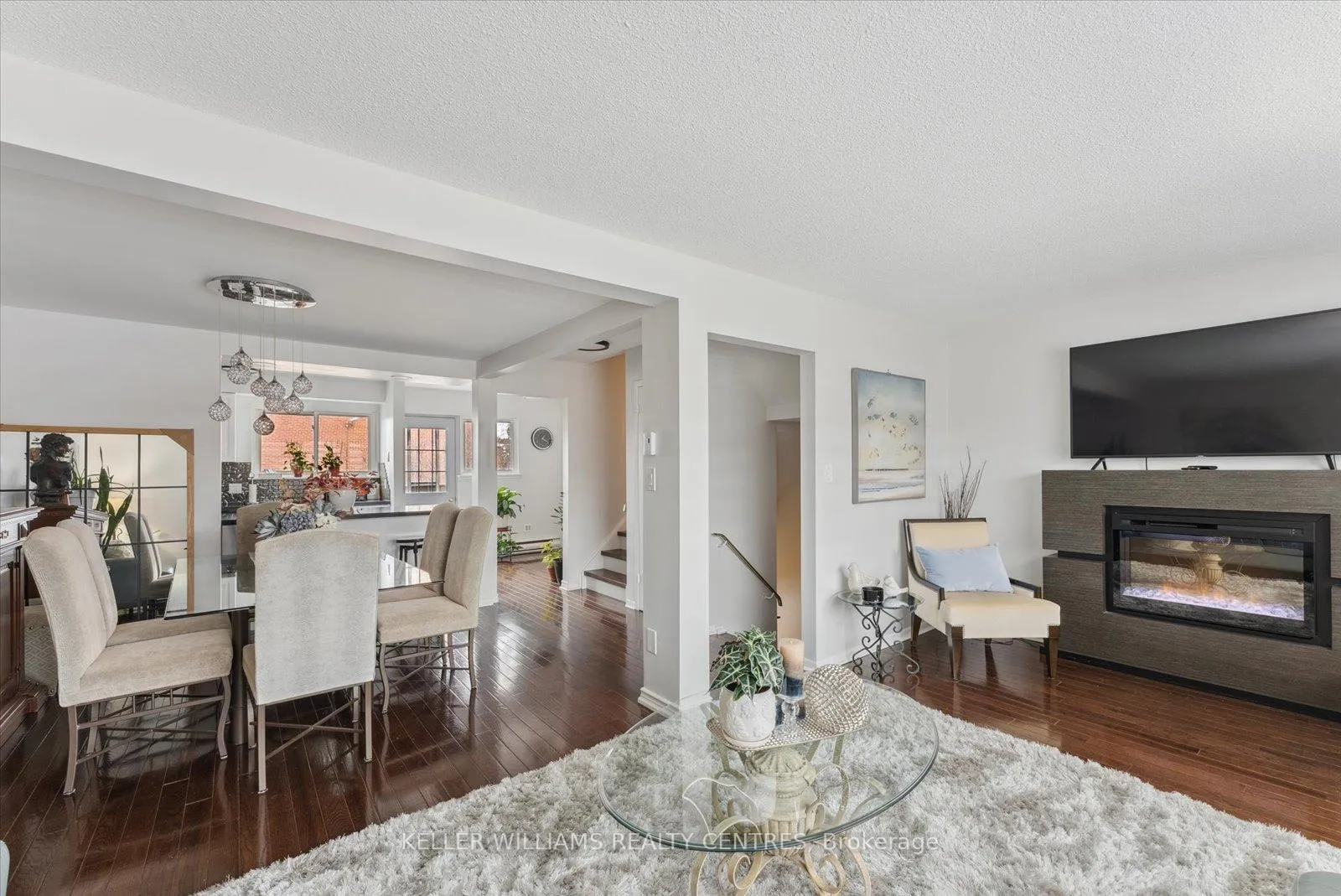 Photo 7 of Unit 85, 85 Deacon Lane, Ajax, South East — HOMEH