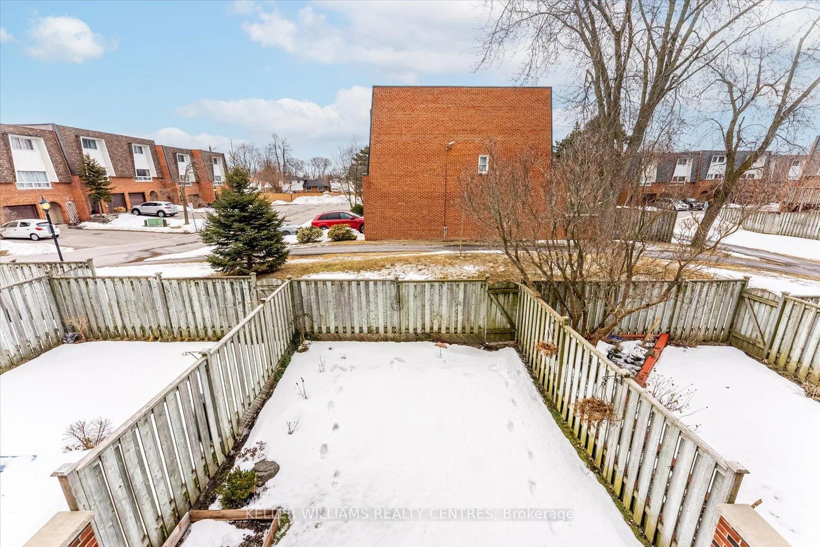 Photo 18 of Unit 85, 85 Deacon Lane, Ajax, South East — HOMEH