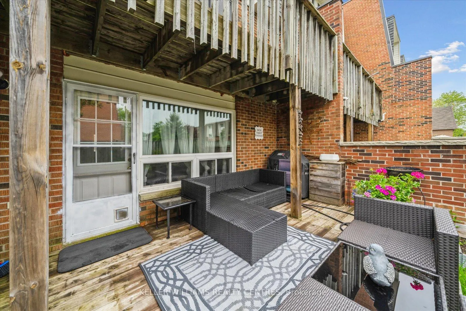 Photo 32 of Unit 85, 85 Deacon Lane, Ajax, South East — HOMEH