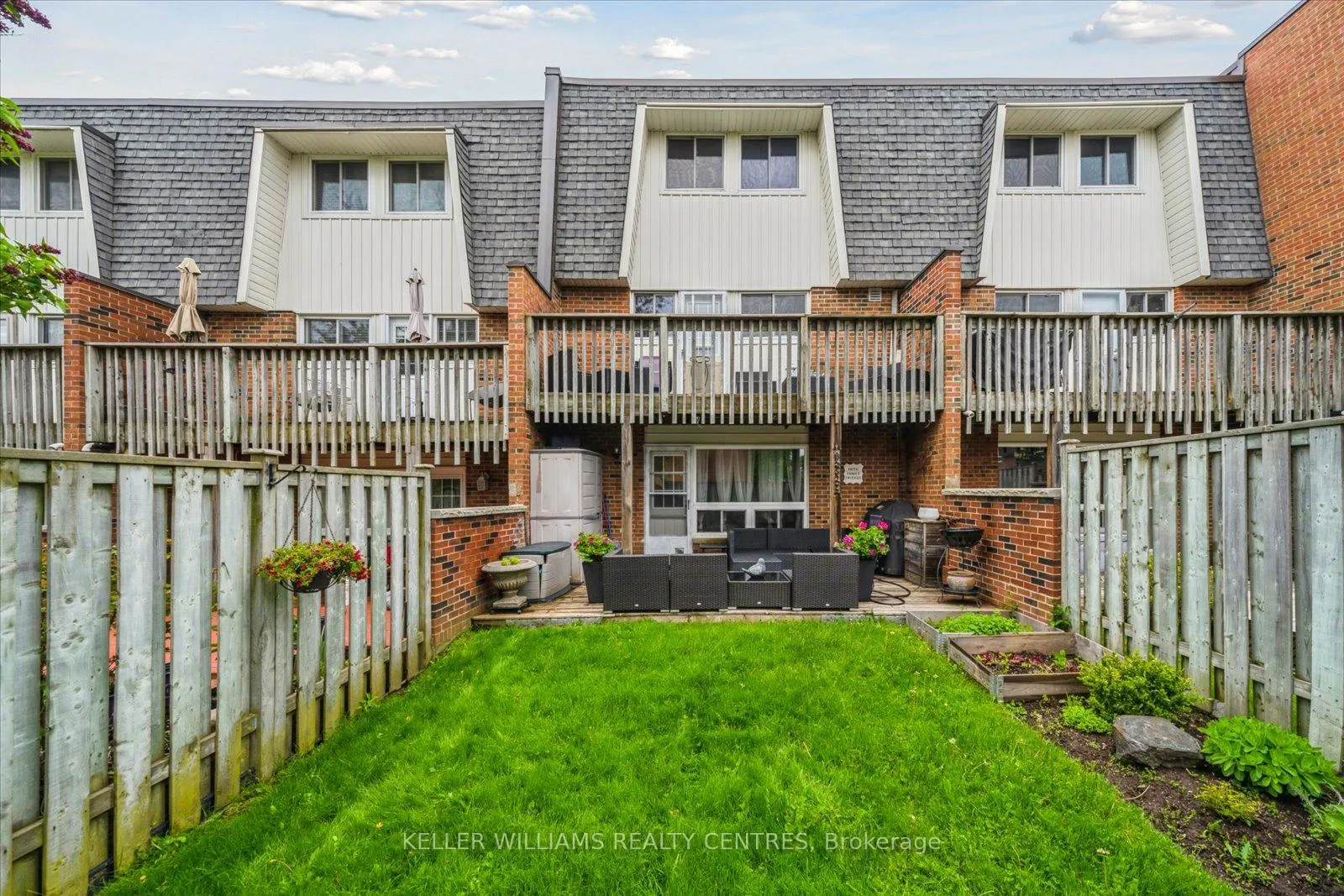 Photo 37 of Unit 85, 85 Deacon Lane, Ajax, South East — HOMEH