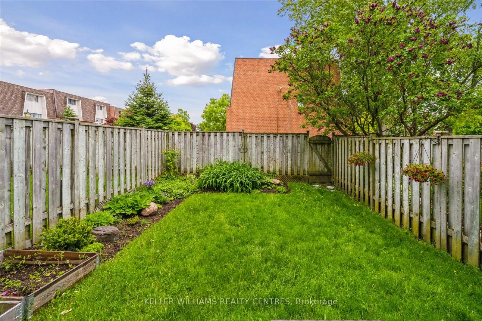 Photo 38 of Unit 85, 85 Deacon Lane, Ajax, South East — HOMEH