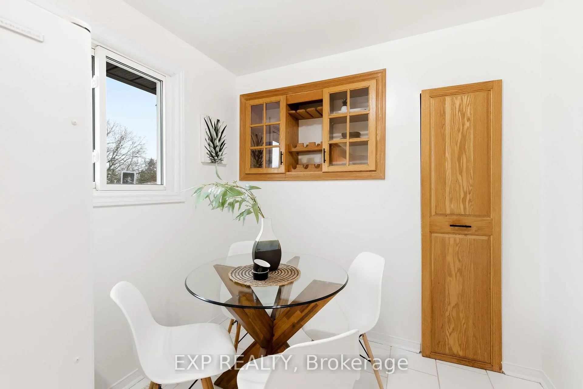 Photo 18 of 69 Little Avenue, Clarington, Bowmanville — HOMEH