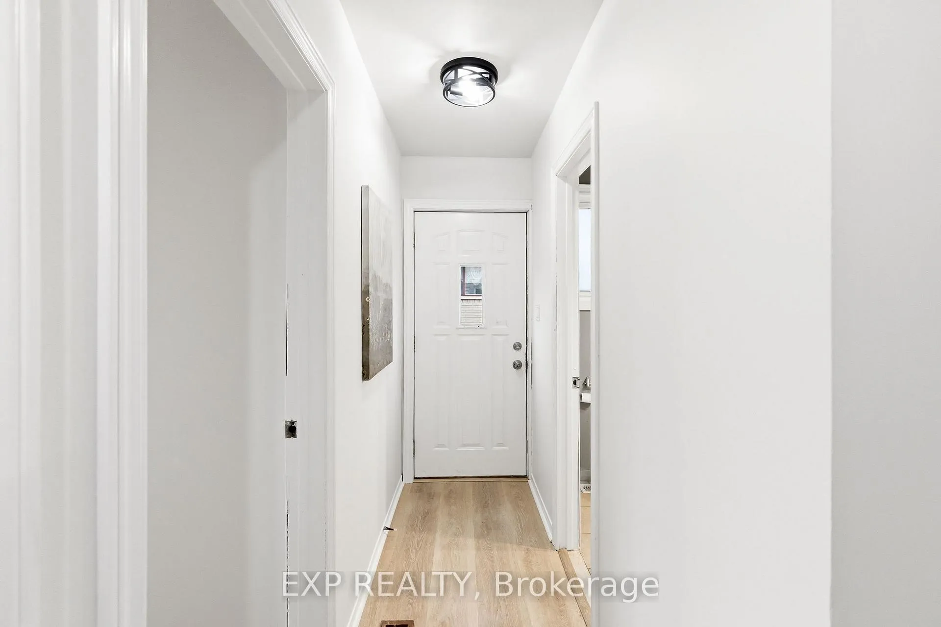 Photo 30 of 69 Little Avenue, Clarington, Bowmanville — HOMEH