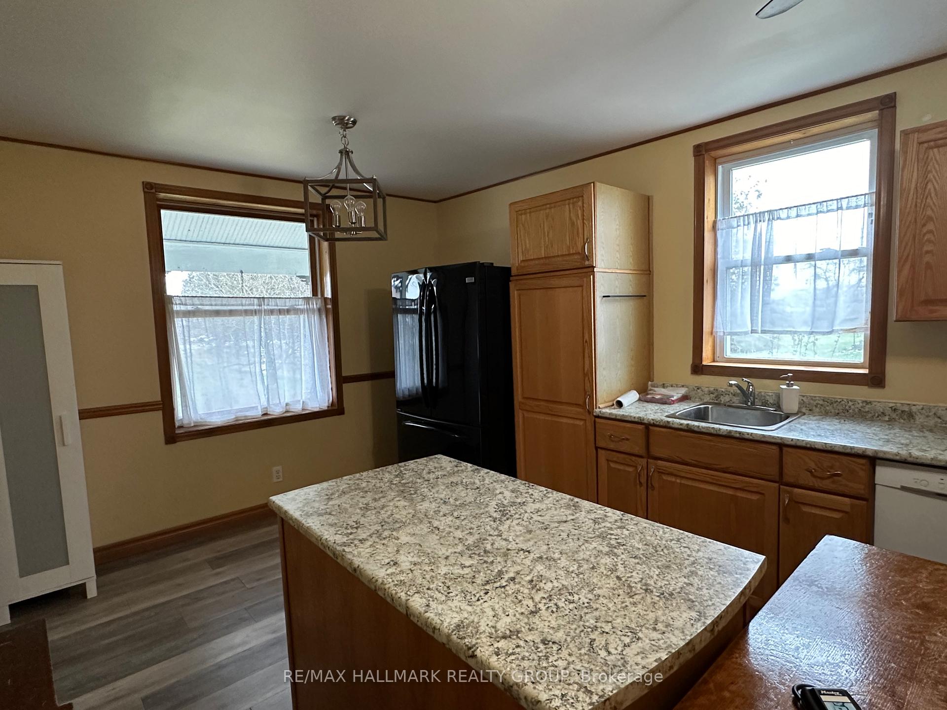 Photo 6 of 467 Huntmar Road, Ottawa, Huntley Ward (South East) — HOMEH