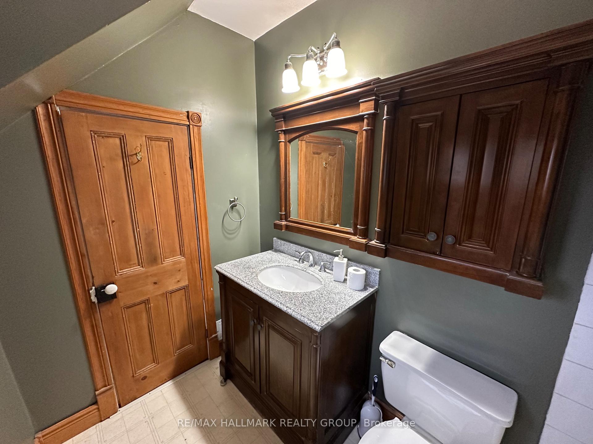 Photo 15 of 467 Huntmar Road, Ottawa, Huntley Ward (South East) — HOMEH