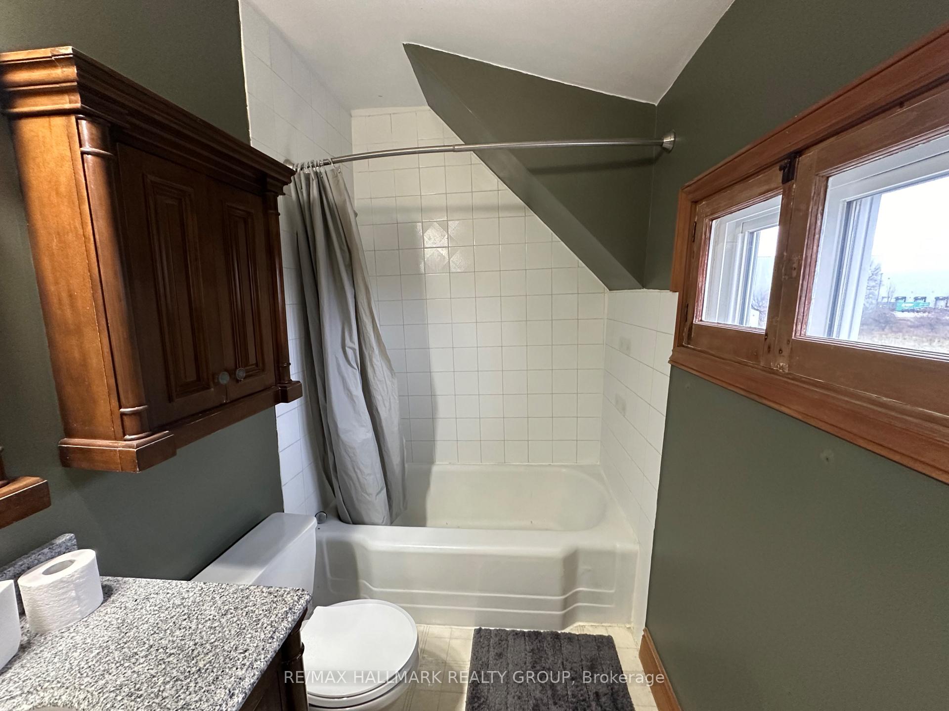 Photo 16 of 467 Huntmar Road, Ottawa, Huntley Ward (South East) — HOMEH