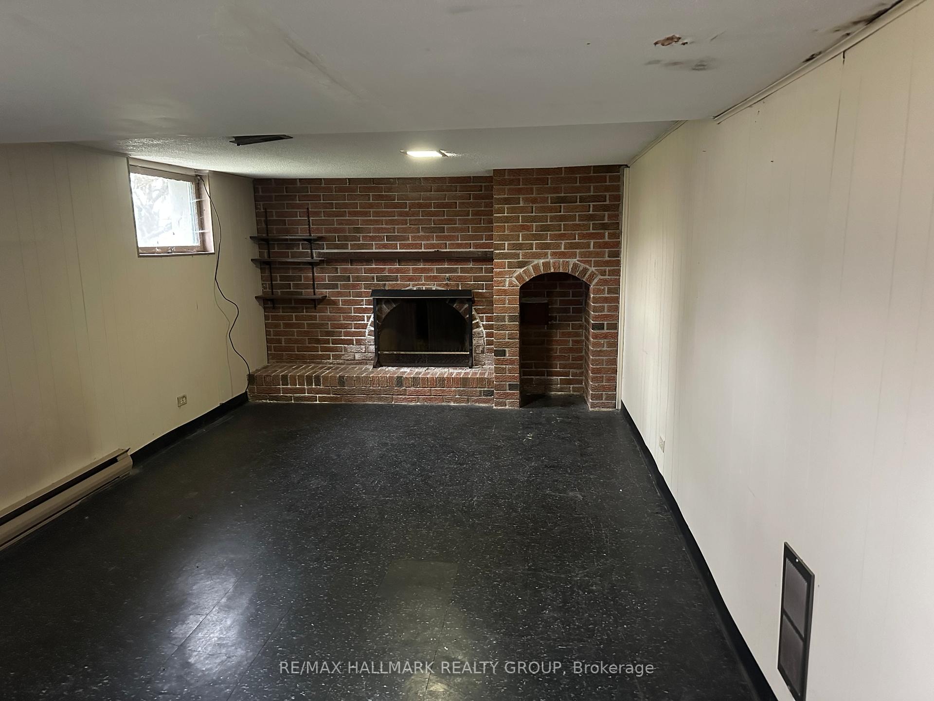 Photo 24 of 467 Huntmar Road, Ottawa, Huntley Ward (South East) — HOMEH