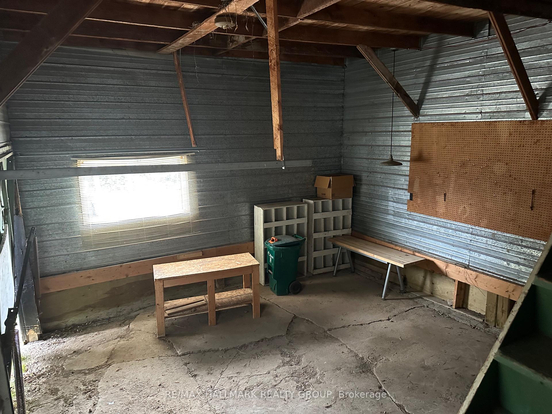 Photo 26 of 467 Huntmar Road, Ottawa, Huntley Ward (South East) — HOMEH