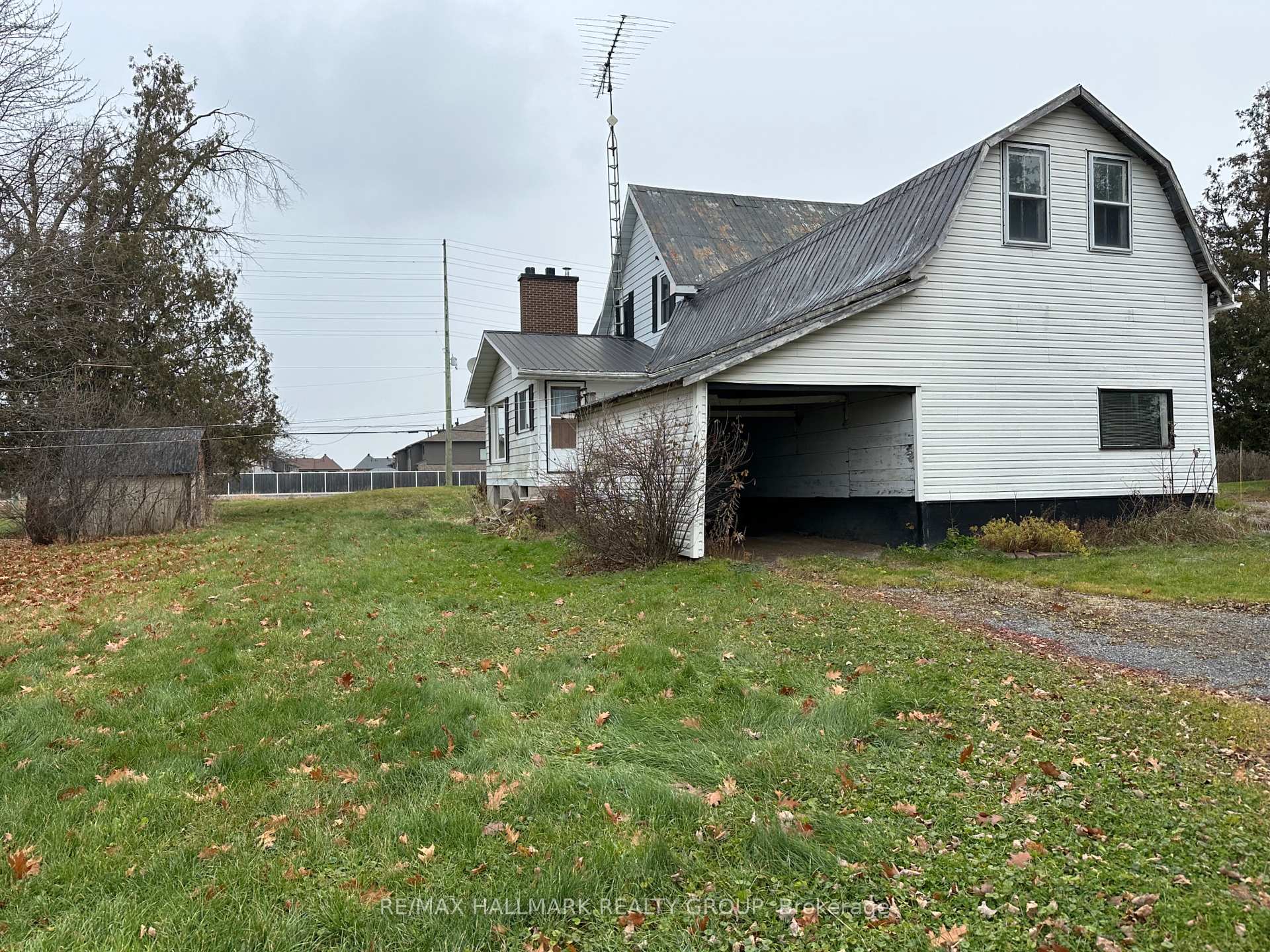 Photo 29 of 467 Huntmar Road, Ottawa, Huntley Ward (South East) — HOMEH