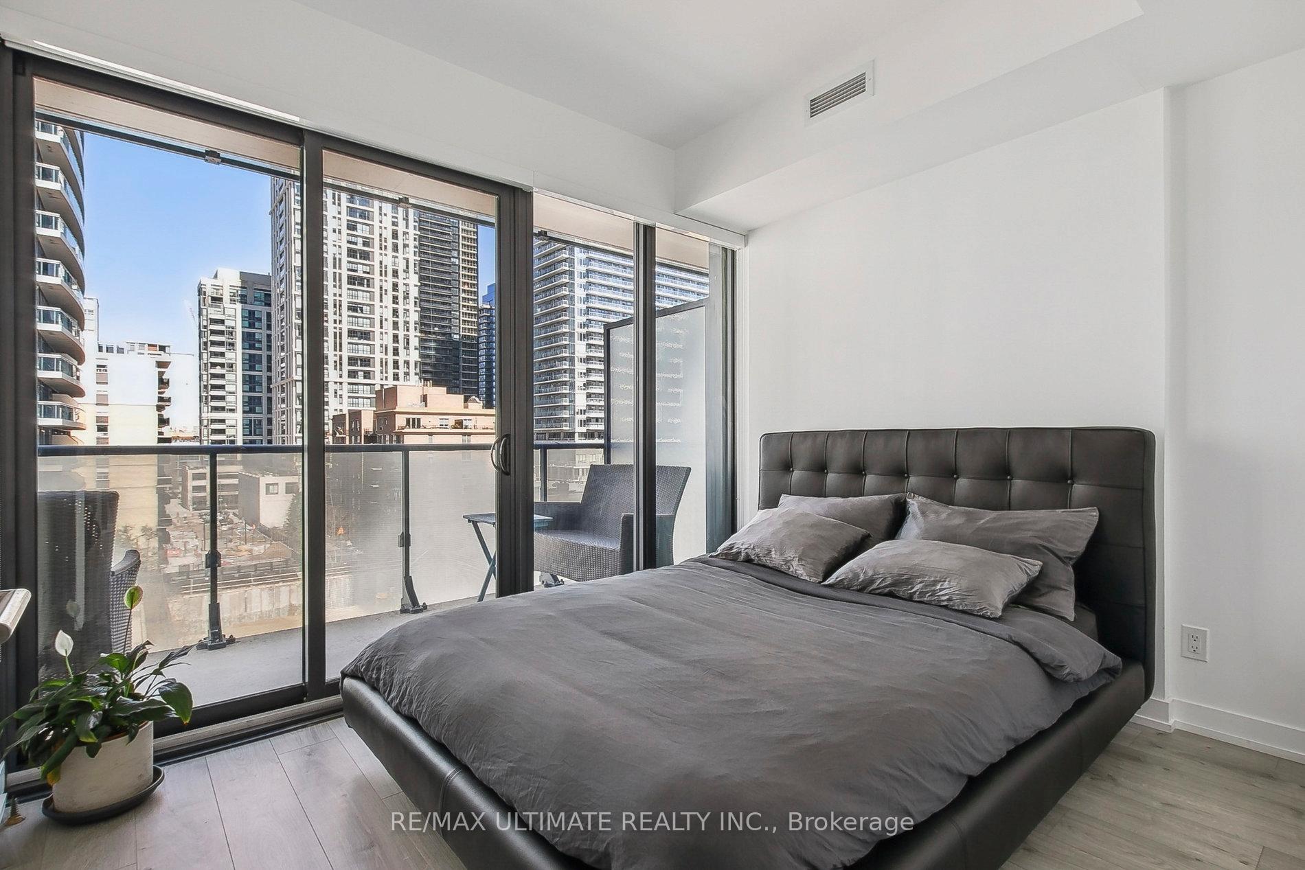 Photo 30 of Unit 601, 161 Roehampton Avenue, Toronto, Mount Pleasant West — HOMEH