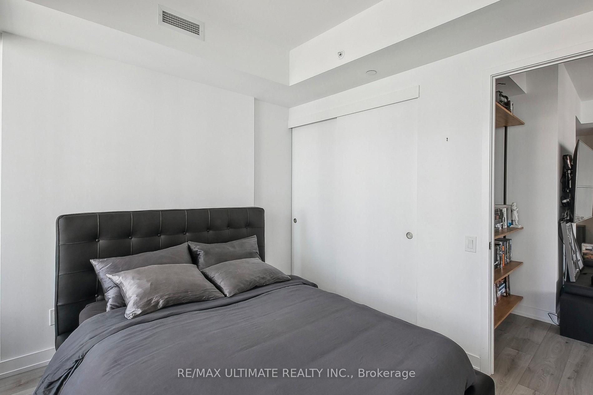 Photo 31 of Unit 601, 161 Roehampton Avenue, Toronto, Mount Pleasant West — HOMEH