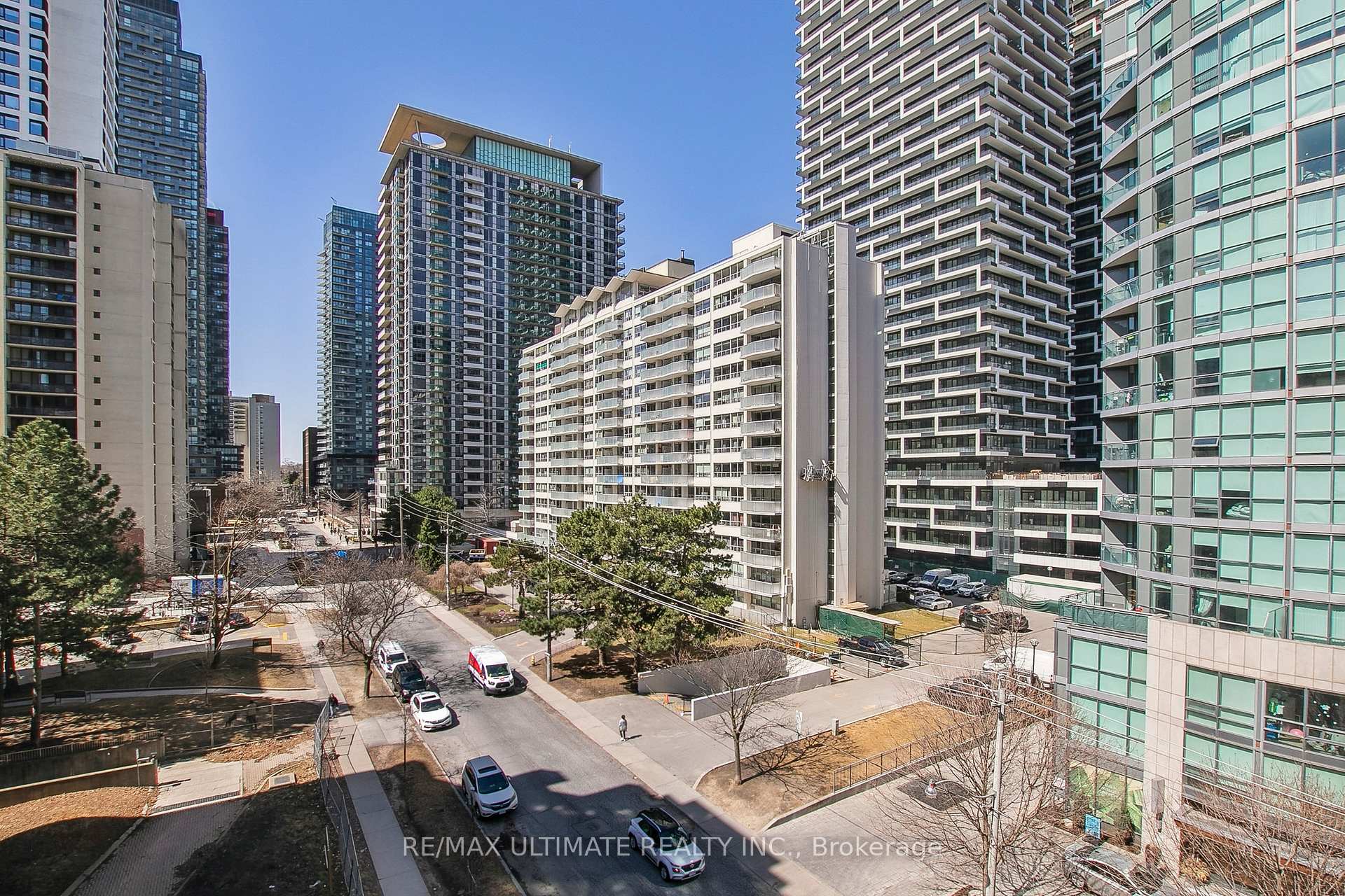Photo 38 of Unit 601, 161 Roehampton Avenue, Toronto, Mount Pleasant West — HOMEH