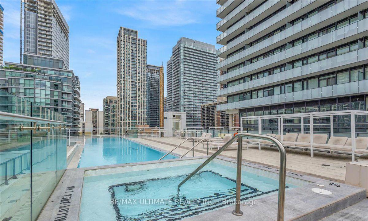 Photo 39 of Unit 601, 161 Roehampton Avenue, Toronto, Mount Pleasant West — HOMEH