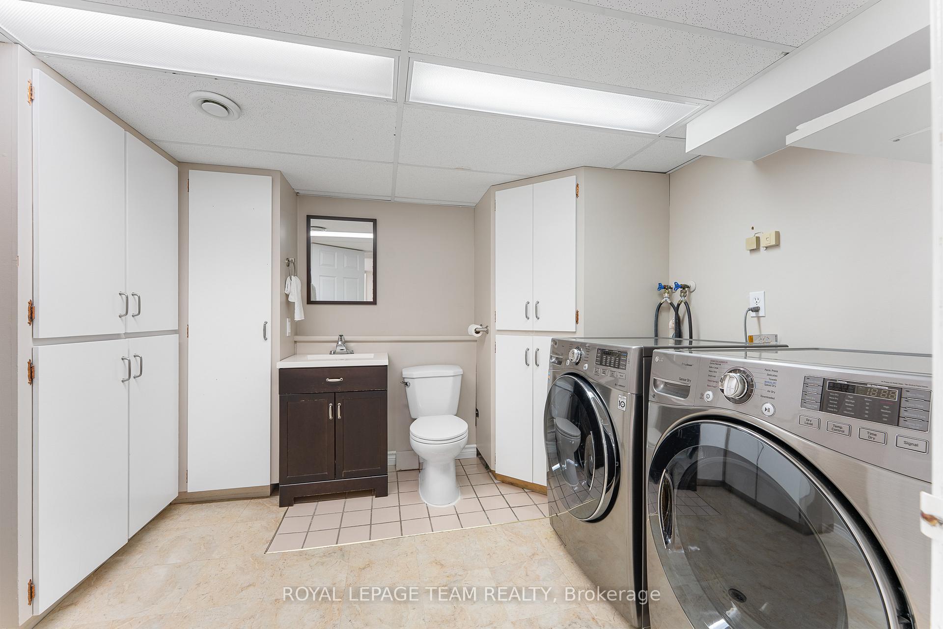 Photo 31 of 1 Stillwater Drive, Ottawa, Crystal Beach — HOMEH