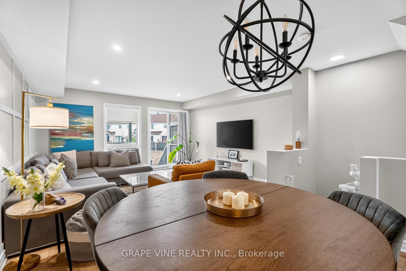 Photo 9 of 553 Lakeridge Drive, Ottawa, Avalon East — HOMEH