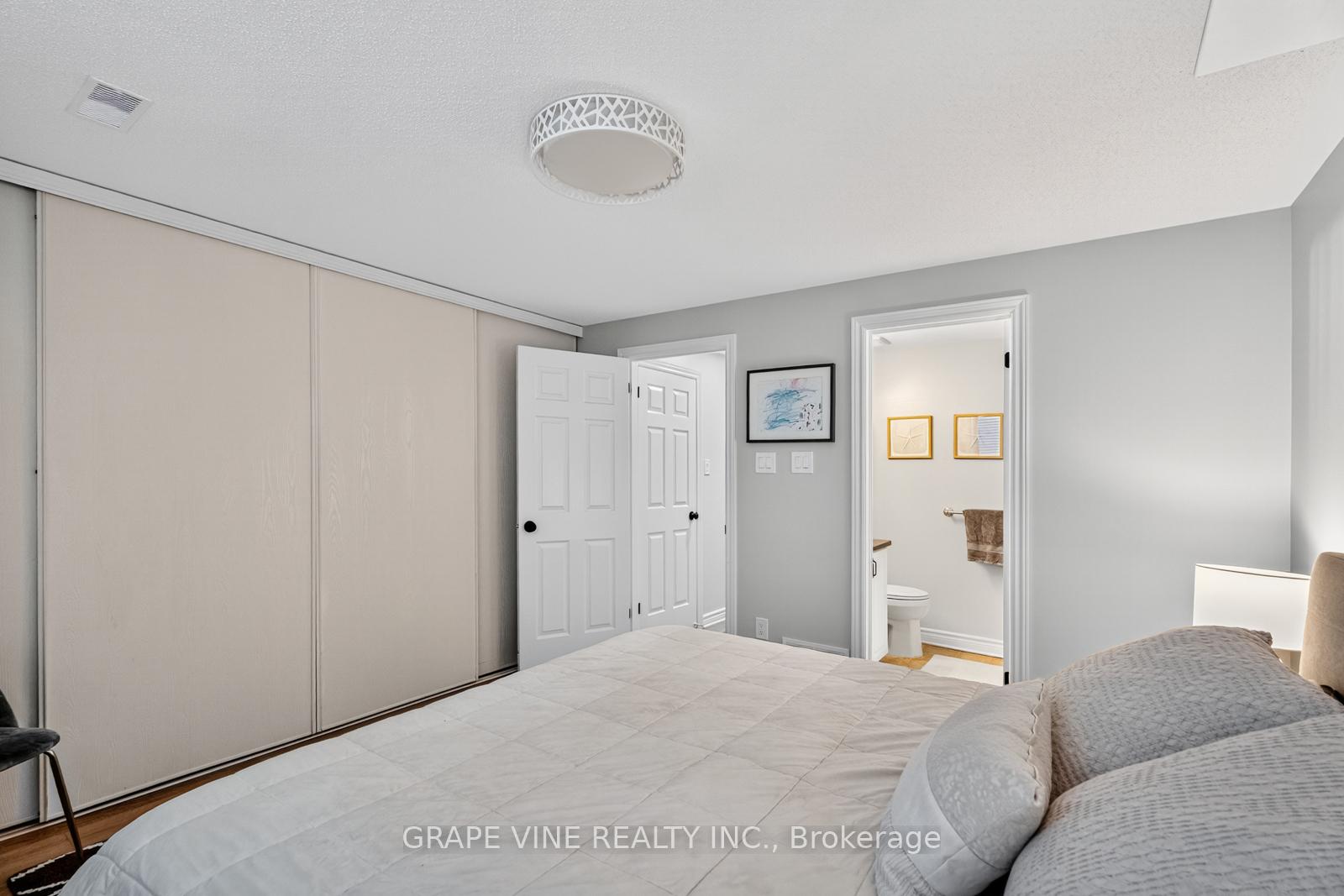 Photo 17 of 553 Lakeridge Drive, Ottawa, Avalon East — HOMEH