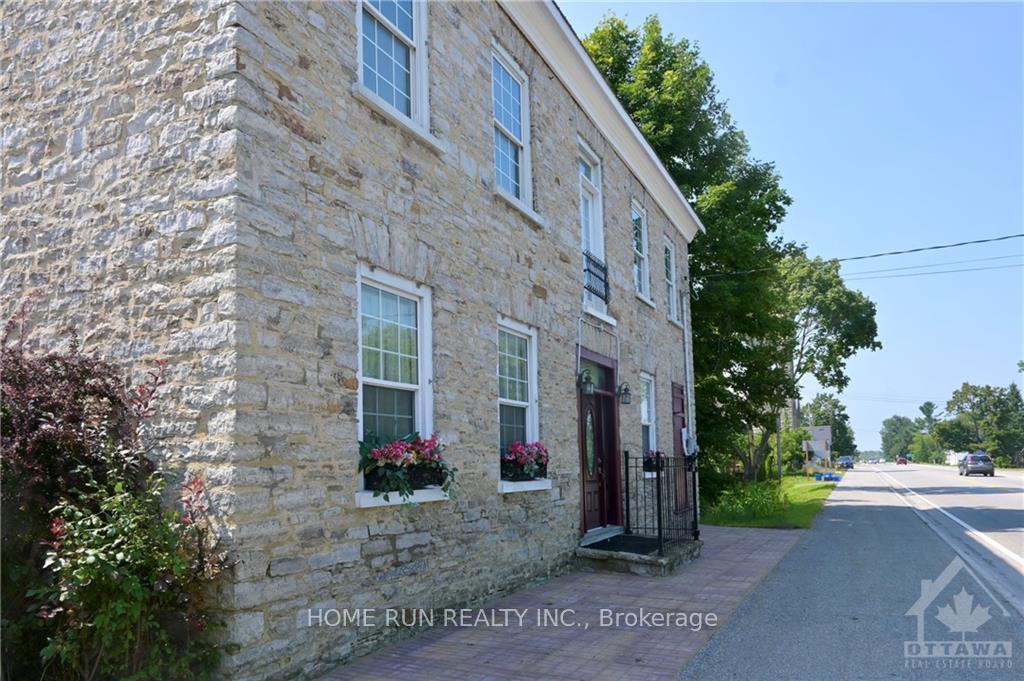 Photo 4 of 9619 Hwy 15 Road, Beckwith, Beckwith Twp — HOMEH