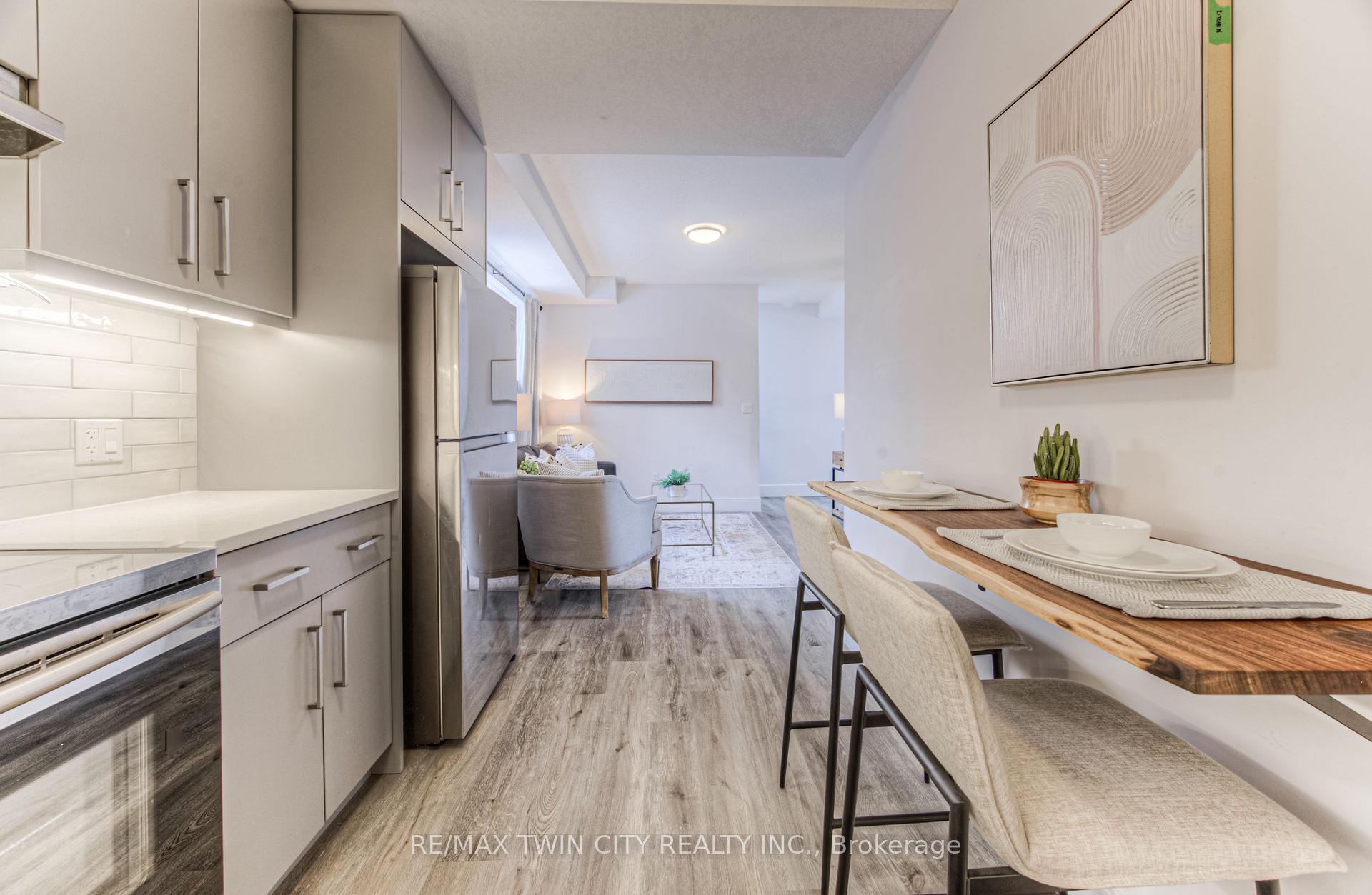 Photo 11 of Unit 10, 54 Bridge Street W, Kitchener — HOMEH
