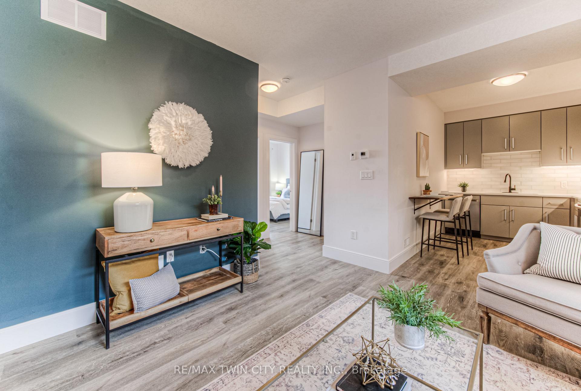 Photo 16 of Unit 10, 54 Bridge Street W, Kitchener — HOMEH
