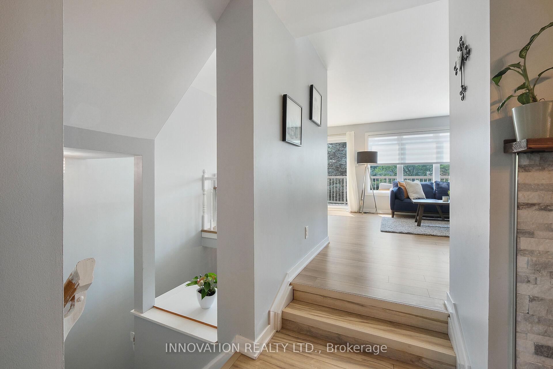 Photo 6 of Unit 54, 54 Huntview Private, Ottawa, Hunt Club/Western Community — HOMEH