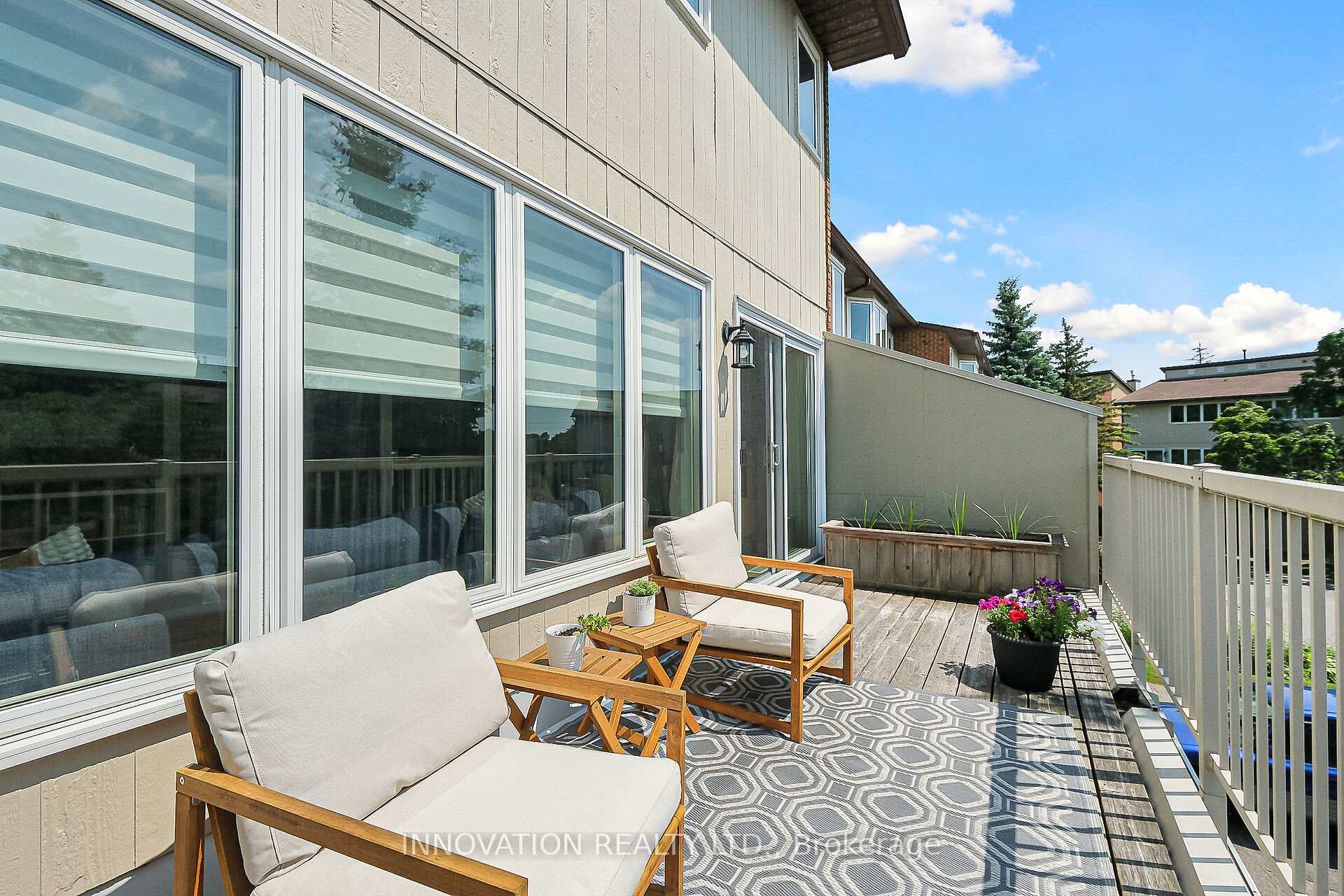 Photo 11 of Unit 54, 54 Huntview Private, Ottawa, Hunt Club/Western Community — HOMEH